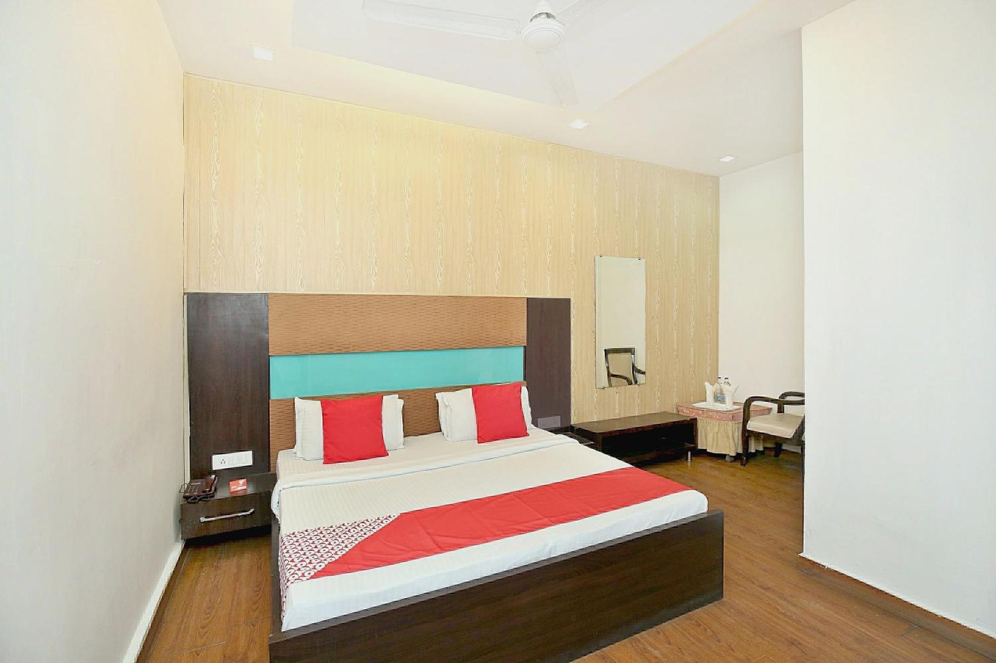 Hotel O Queensland Amritsar Exterior foto